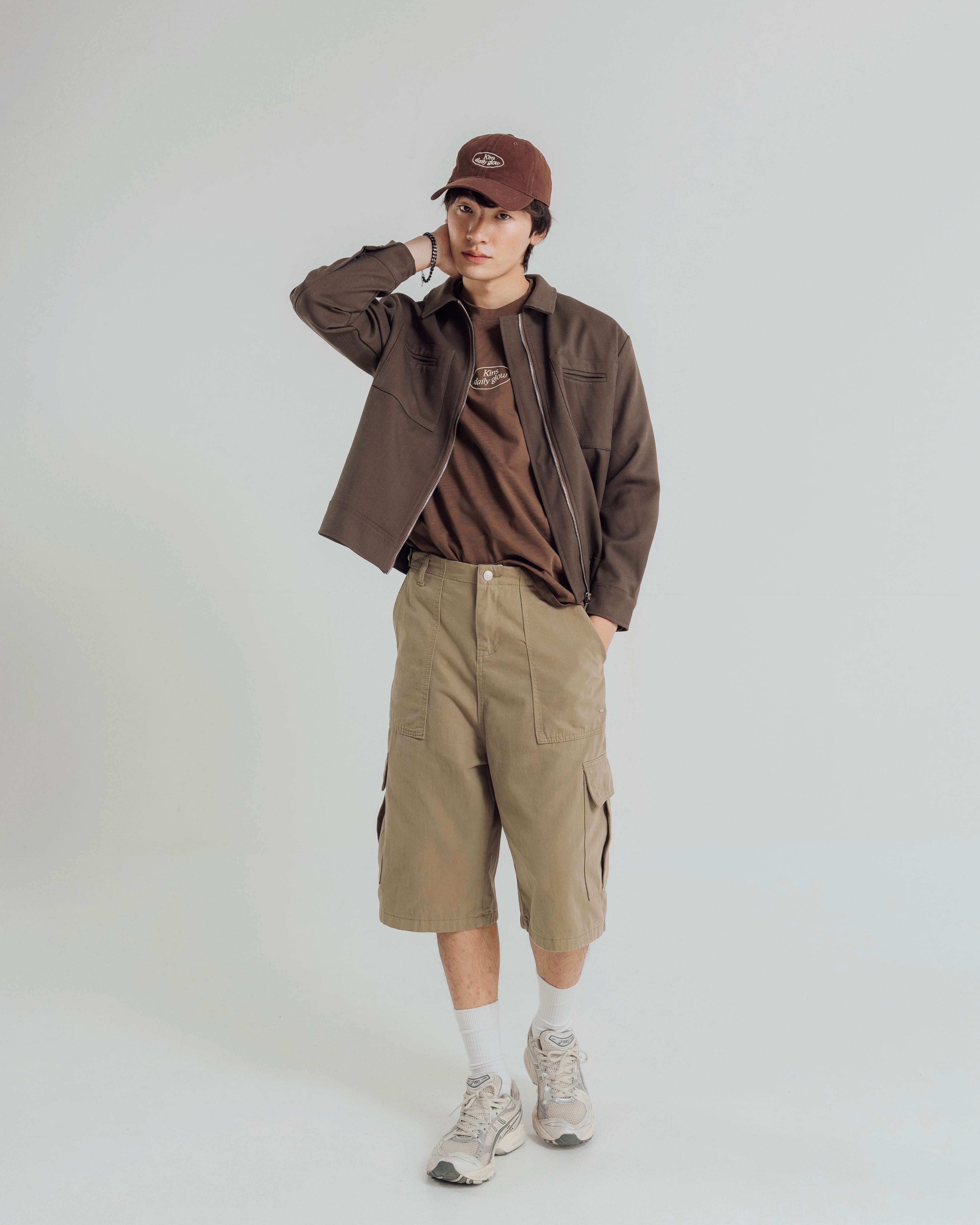 KINS 19 STUDIO |  GLOWSTEP OVER-KNEE SHORTS [F116]