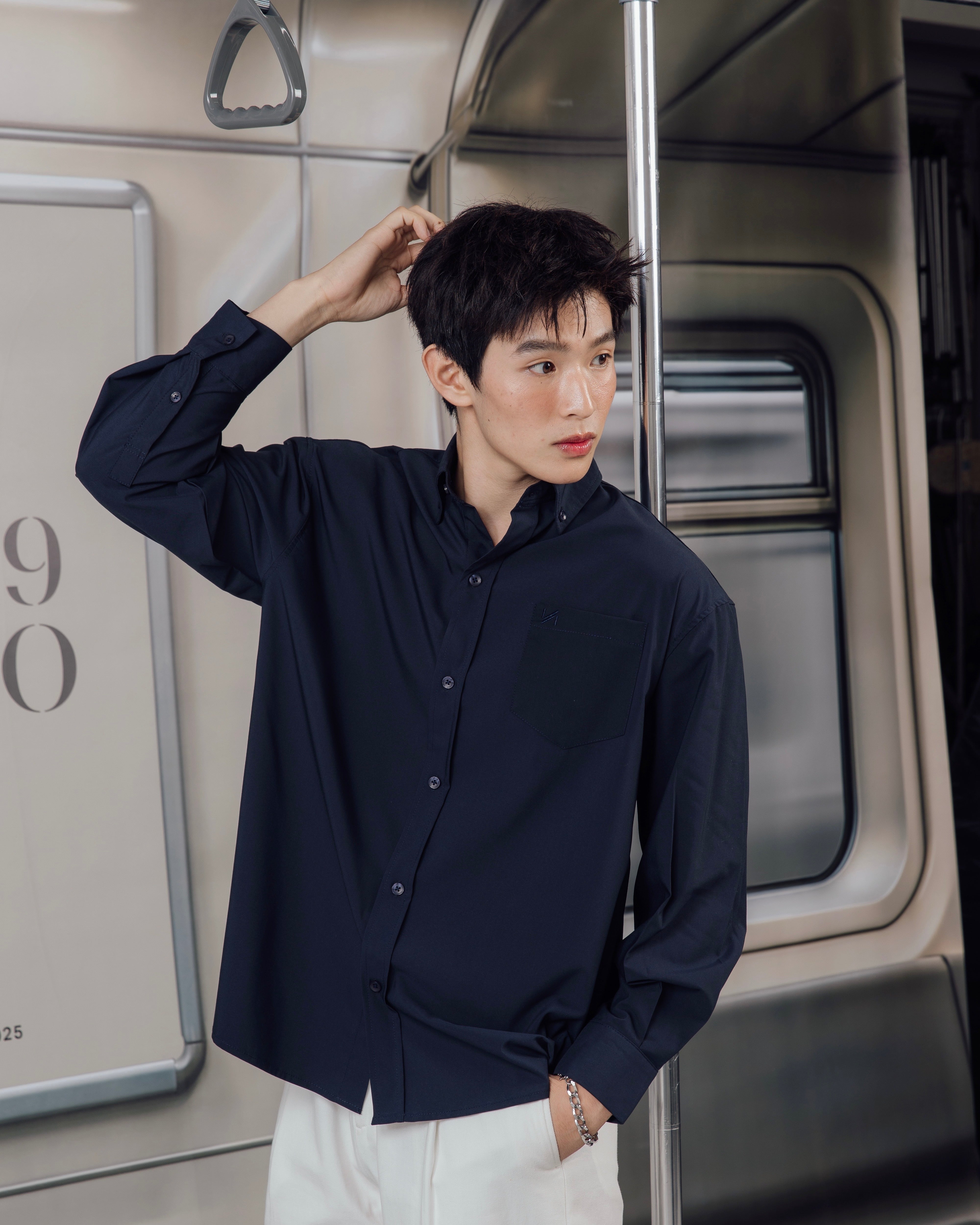 KINS 19 STUDIO | OVERSIZED BUTTON-DOWN SHIRT [KN137]