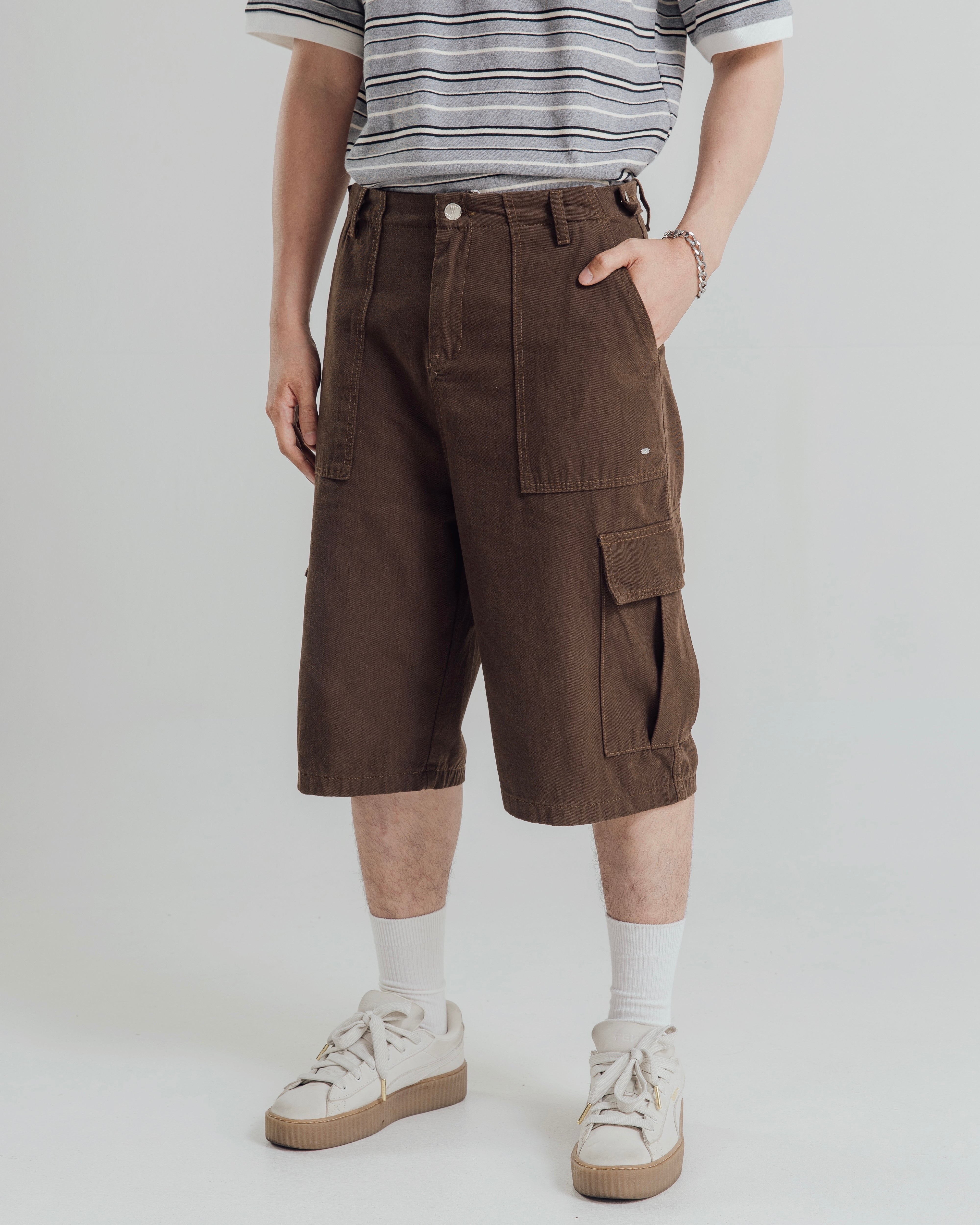 KINS 19 STUDIO |  GLOWSTEP OVER-KNEE SHORTS [F116]