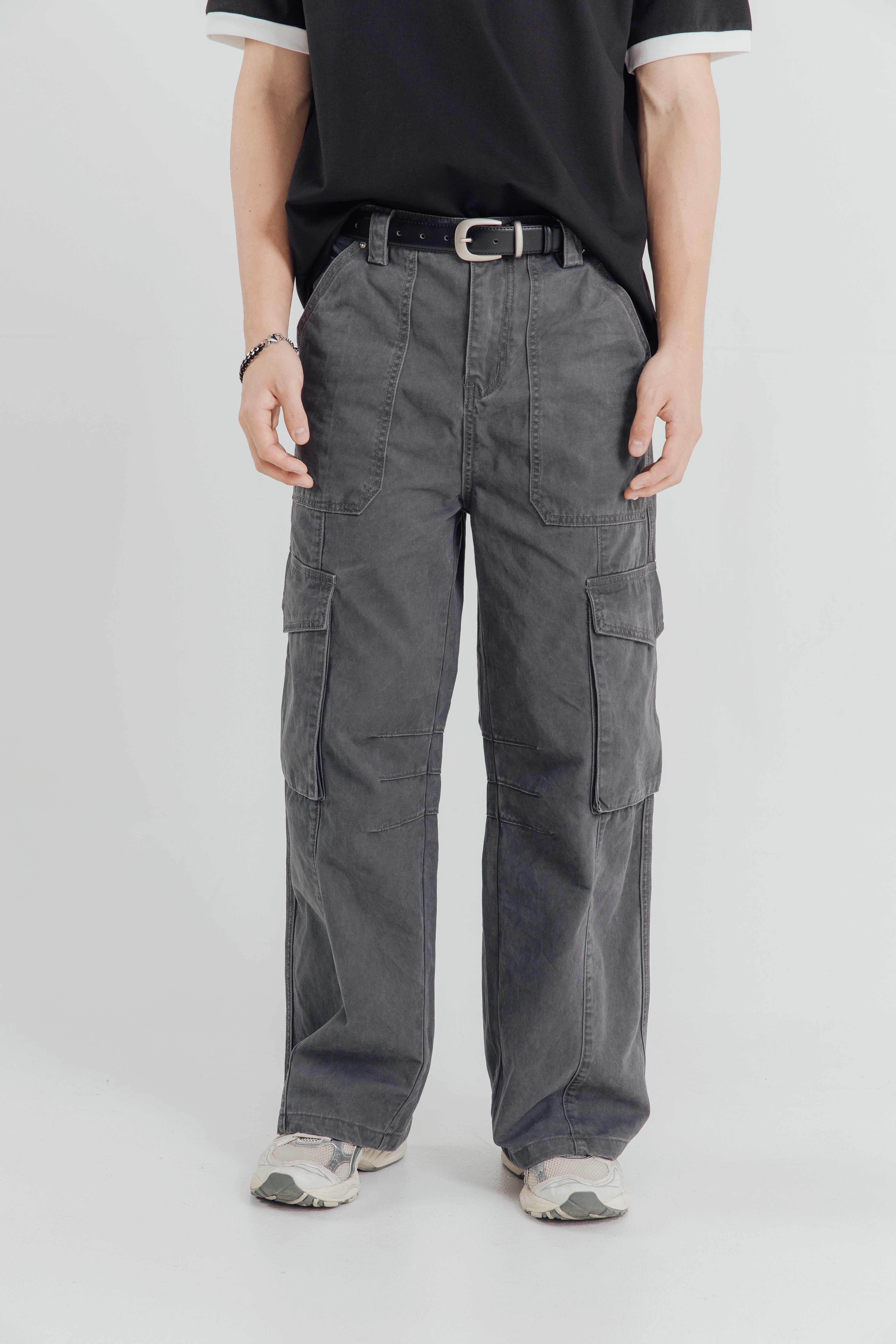 KINS 19 STUDIO |  LOOSE-FIT CARGO PANTS  [F117]