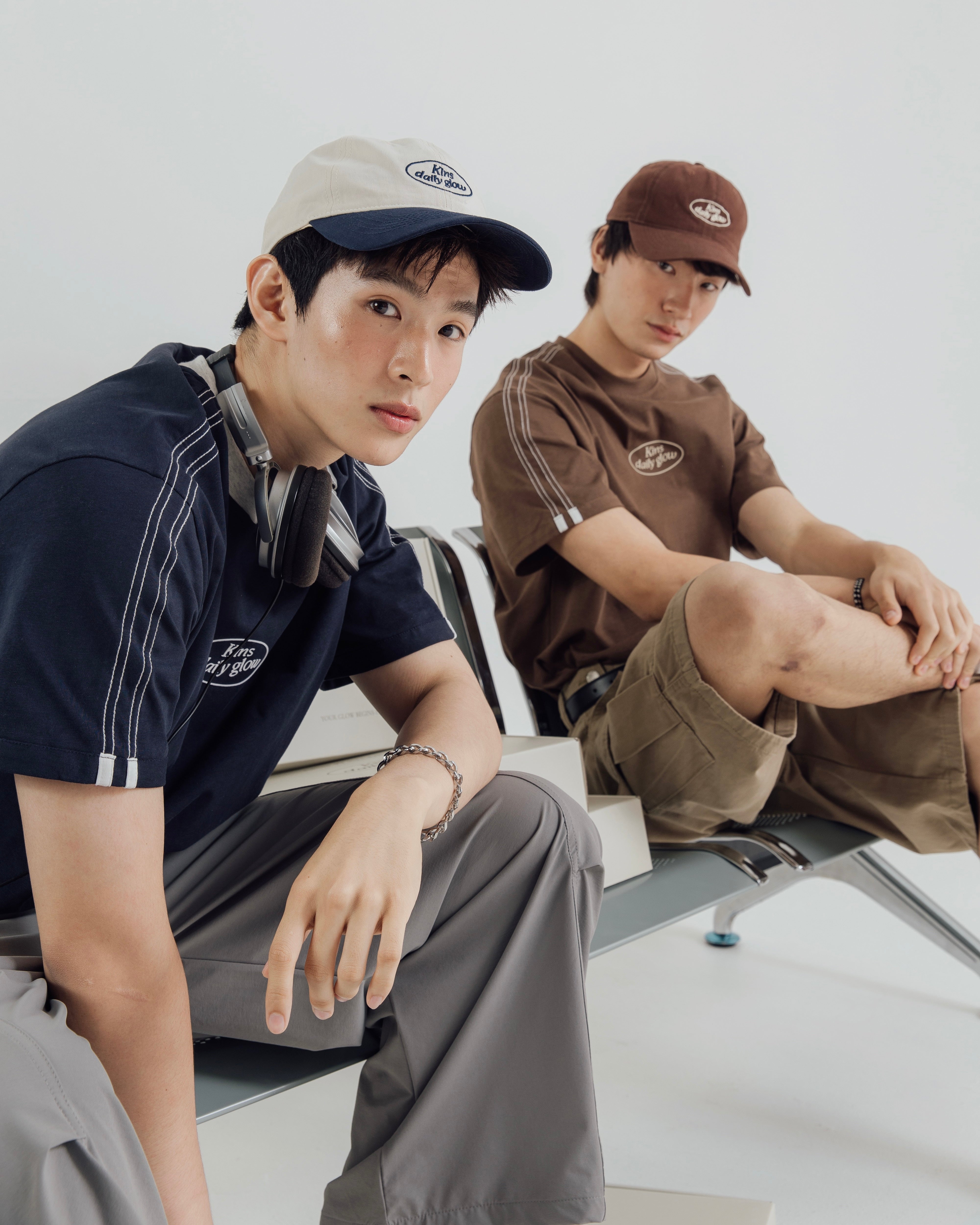 KINS 19 STUDIO |  DAILY GLOW T-SHIRT [TN18]