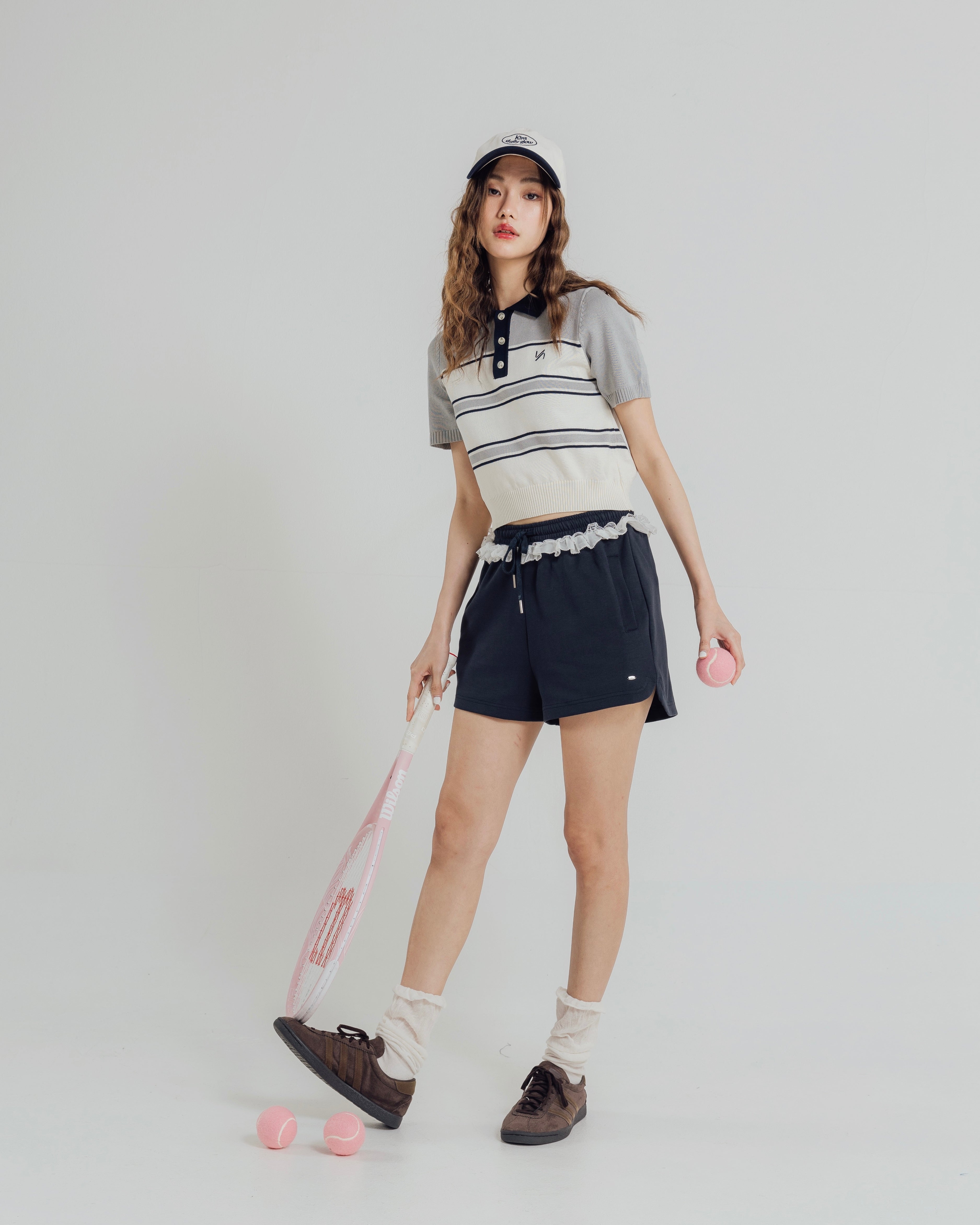 KINS 19 STUDIO |  DAILY GLOWLACE  SHORTS [K017]