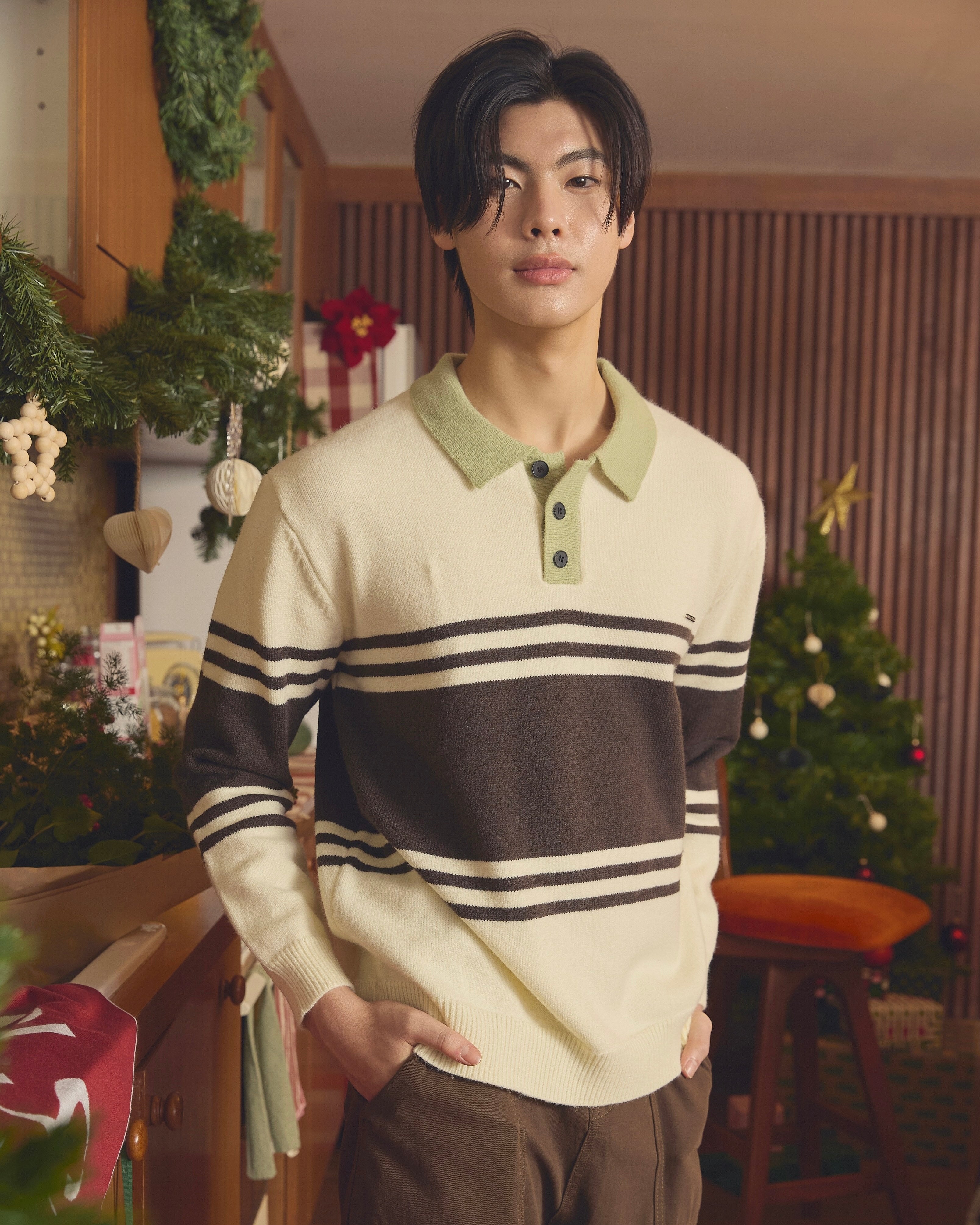 AfterGlow Stripes Polo Sweater [KN139]
