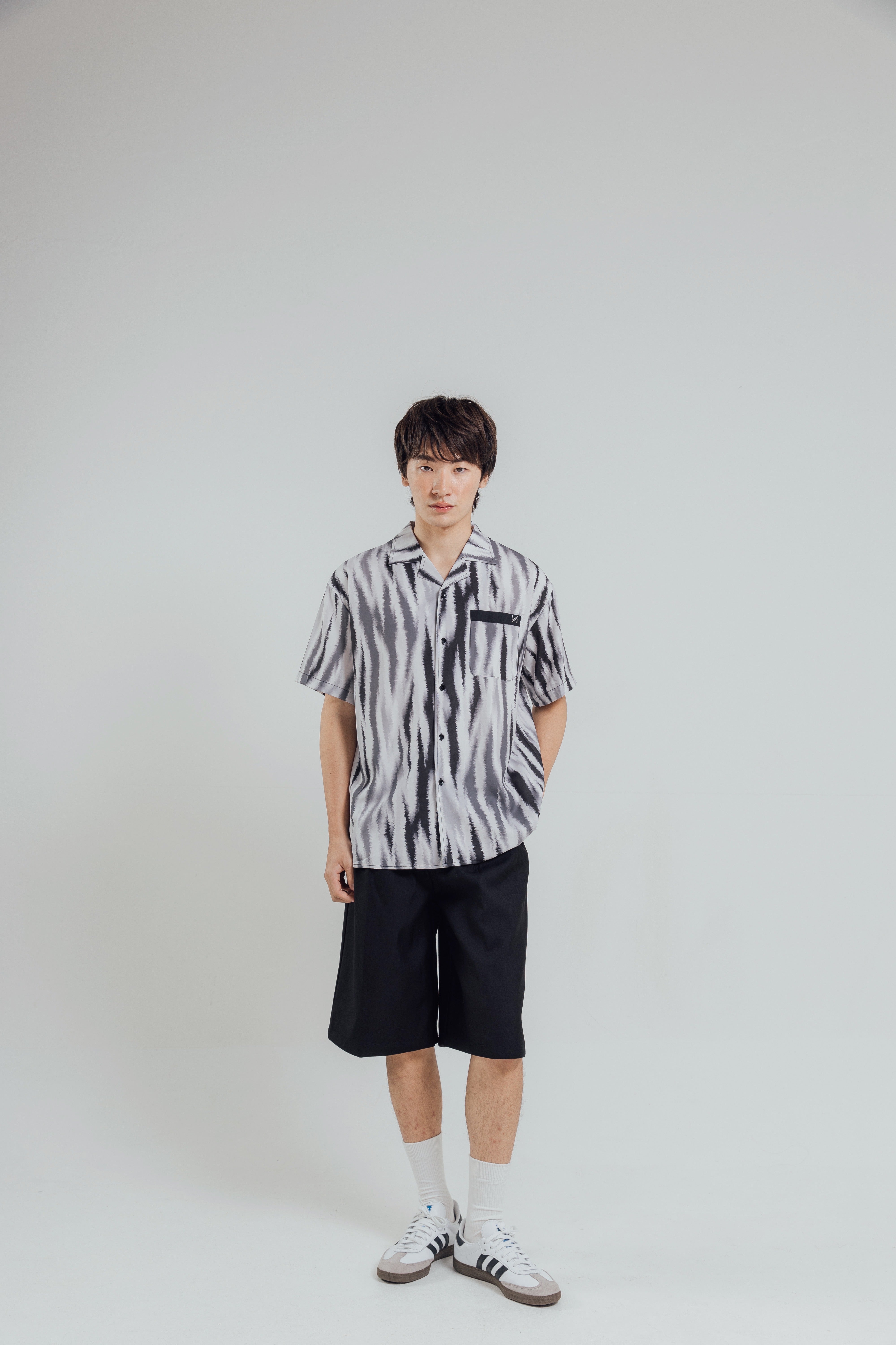 KINS 19 STUDIO |  KINS OVERNIGHT SHIRT [HW33]