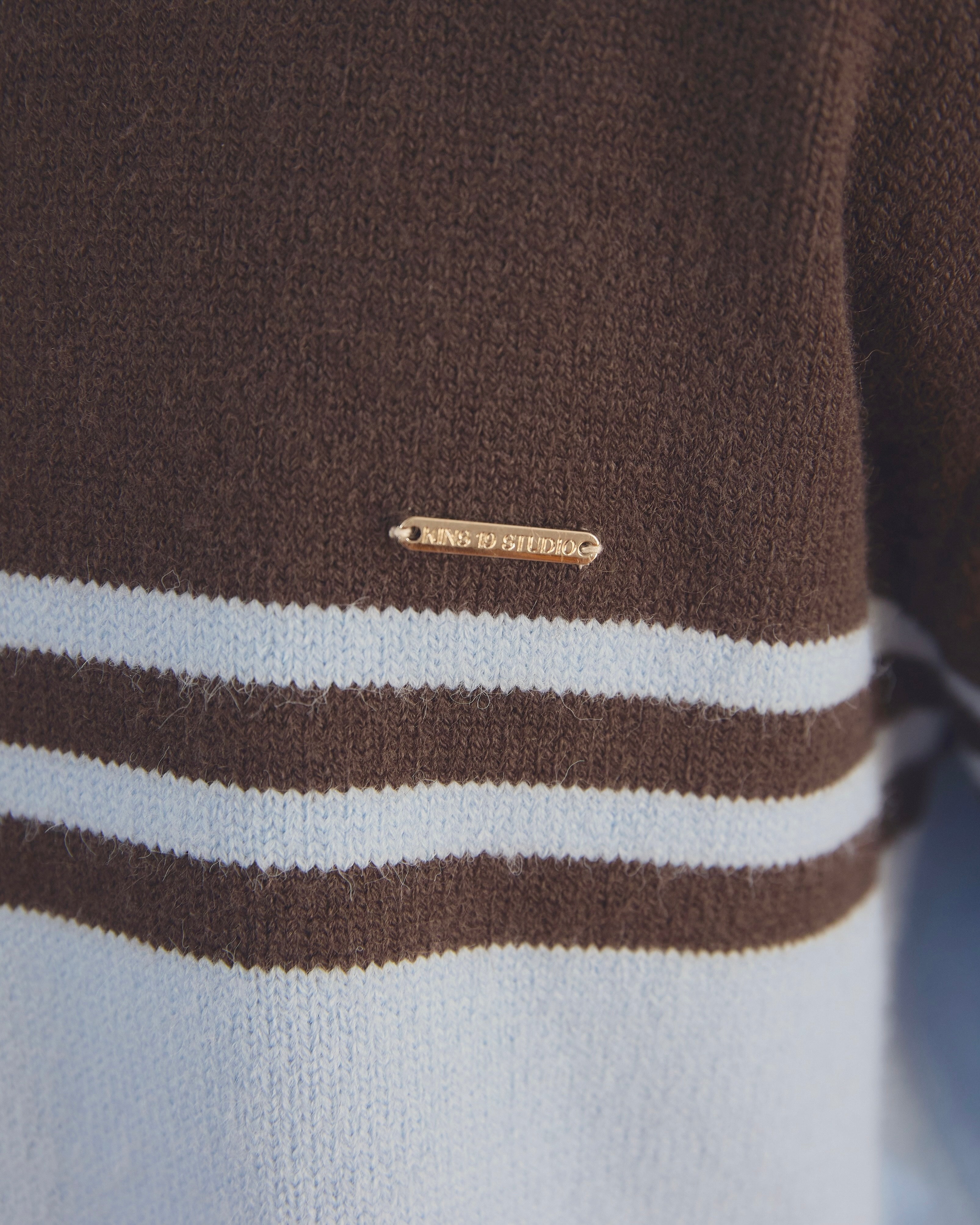 AfterGlow Stripes Polo Sweater [KN139]