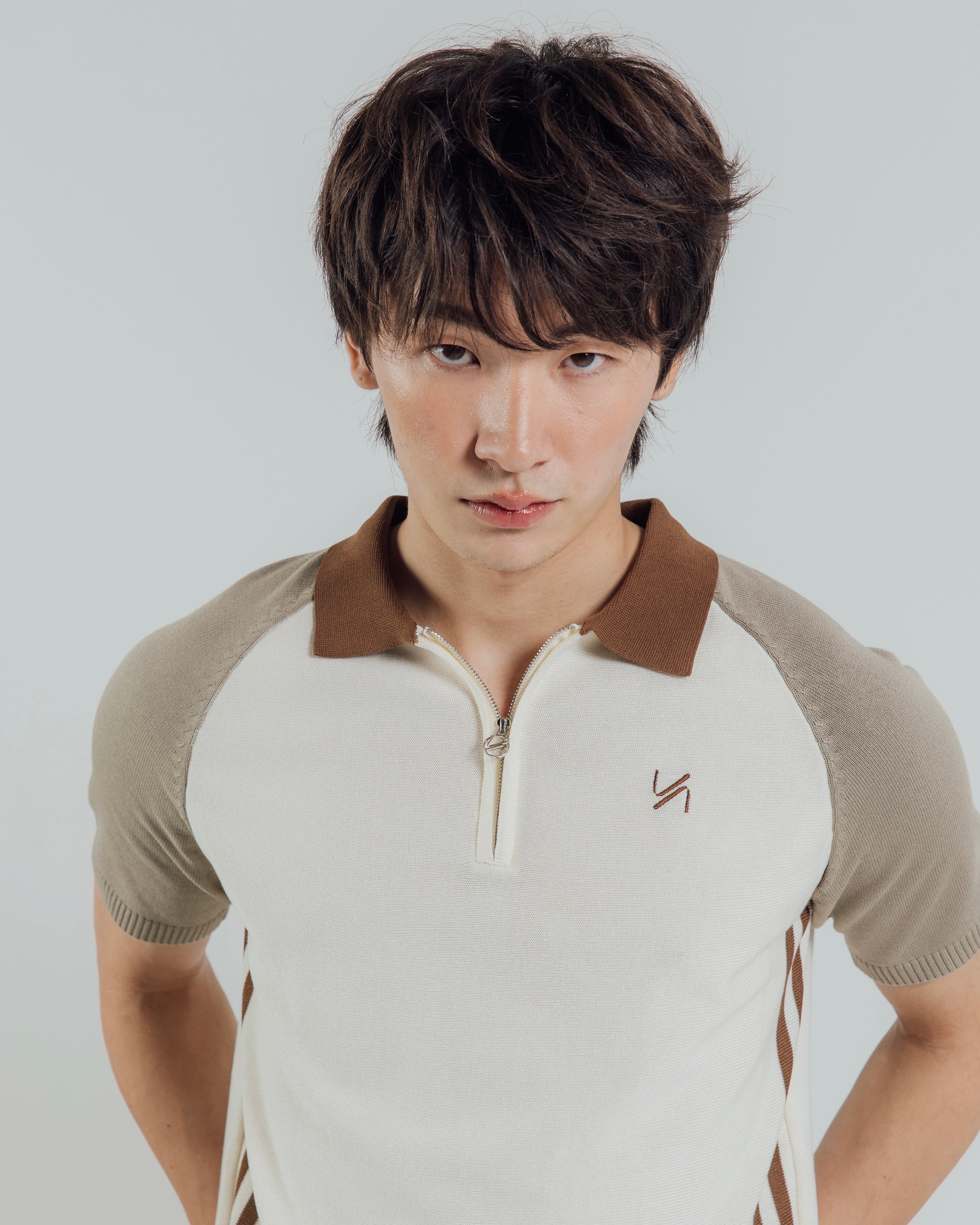 KINS 19 STUDIO | GLOWZIP KNIT POLO [KN129]