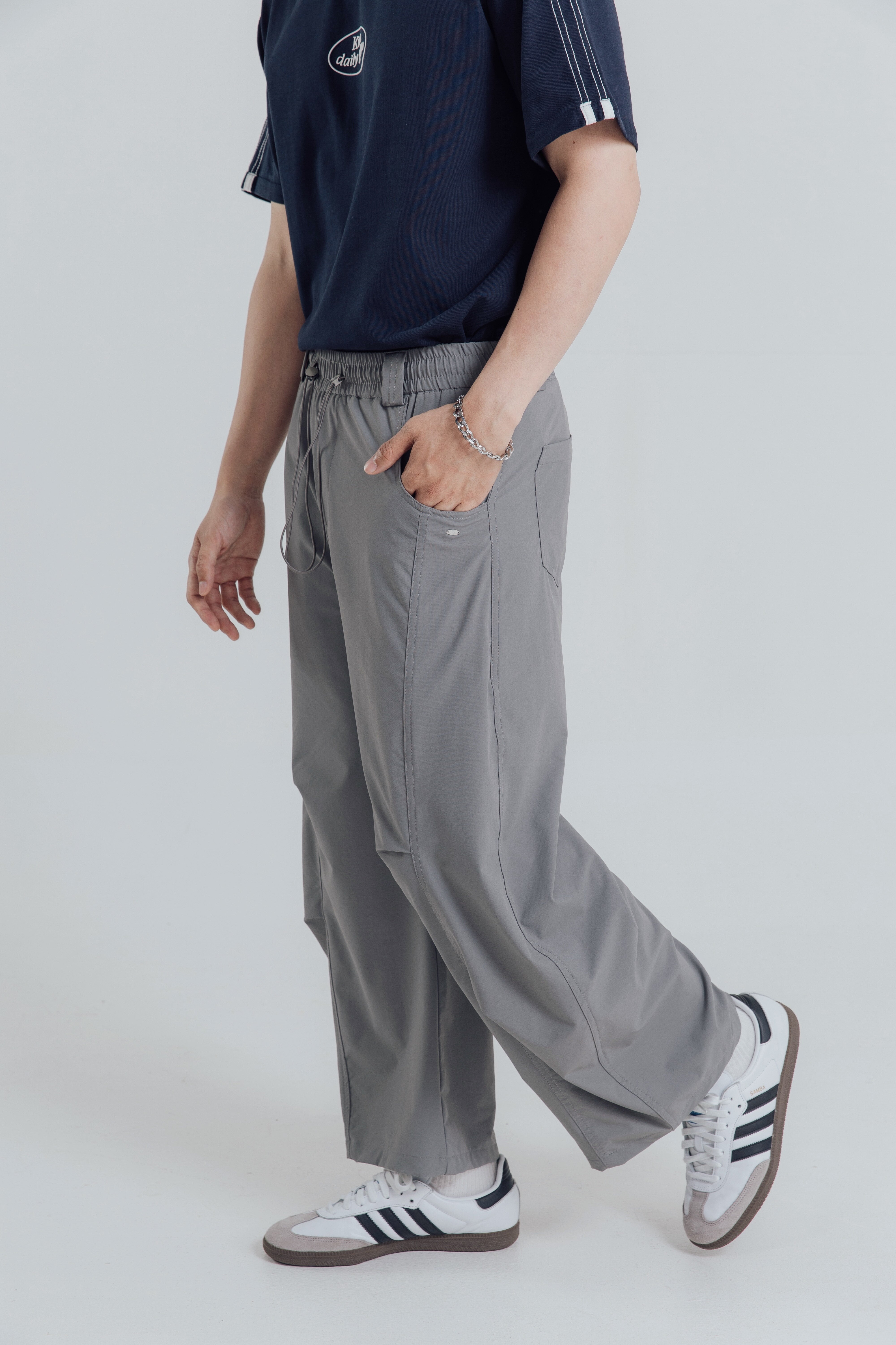 KINS 19 STUDIO | DAILYFLOW LOOSE FIT PANTS [KN226]