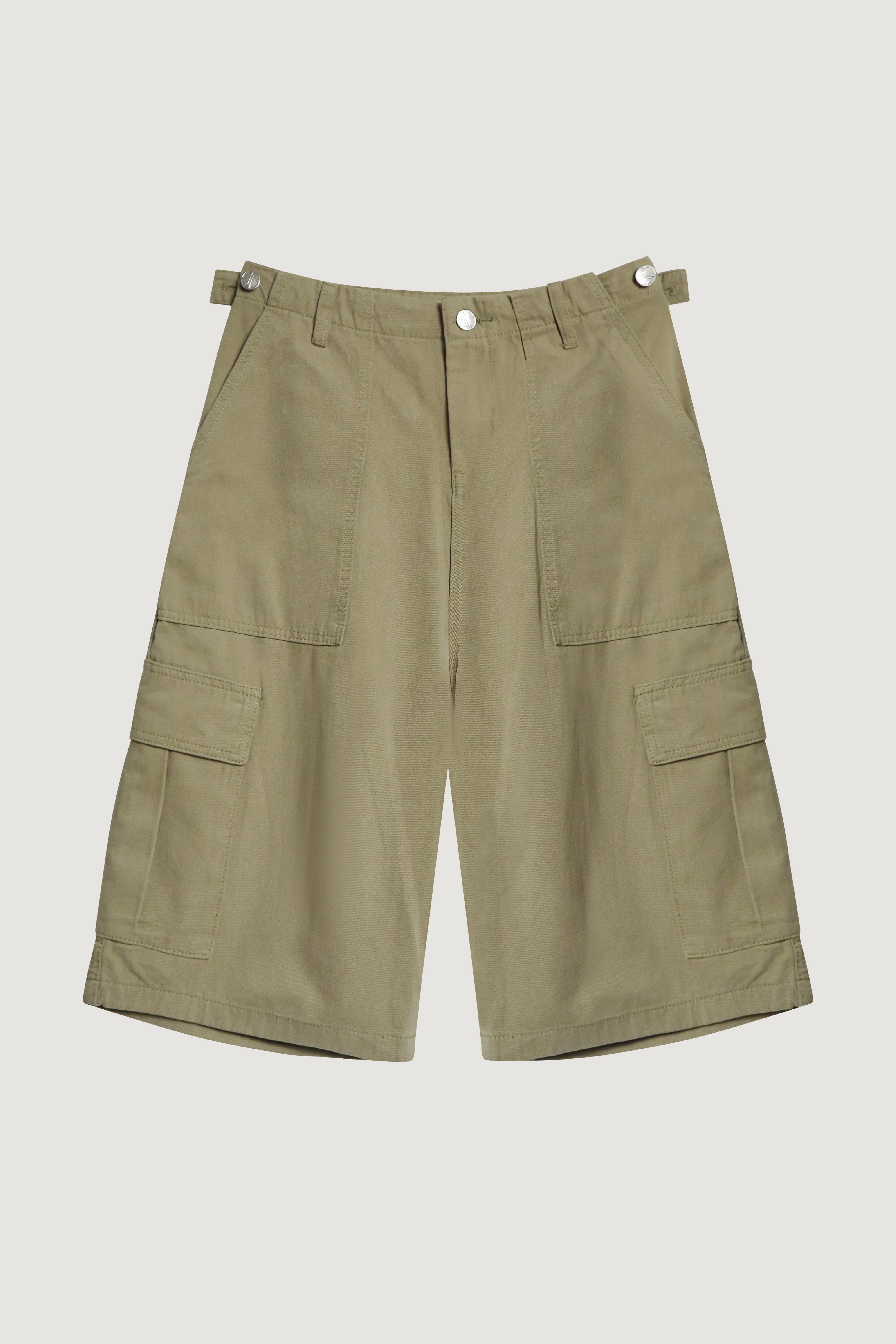 KINS 19 STUDIO |  GLOWSTEP OVER-KNEE SHORTS [F116]