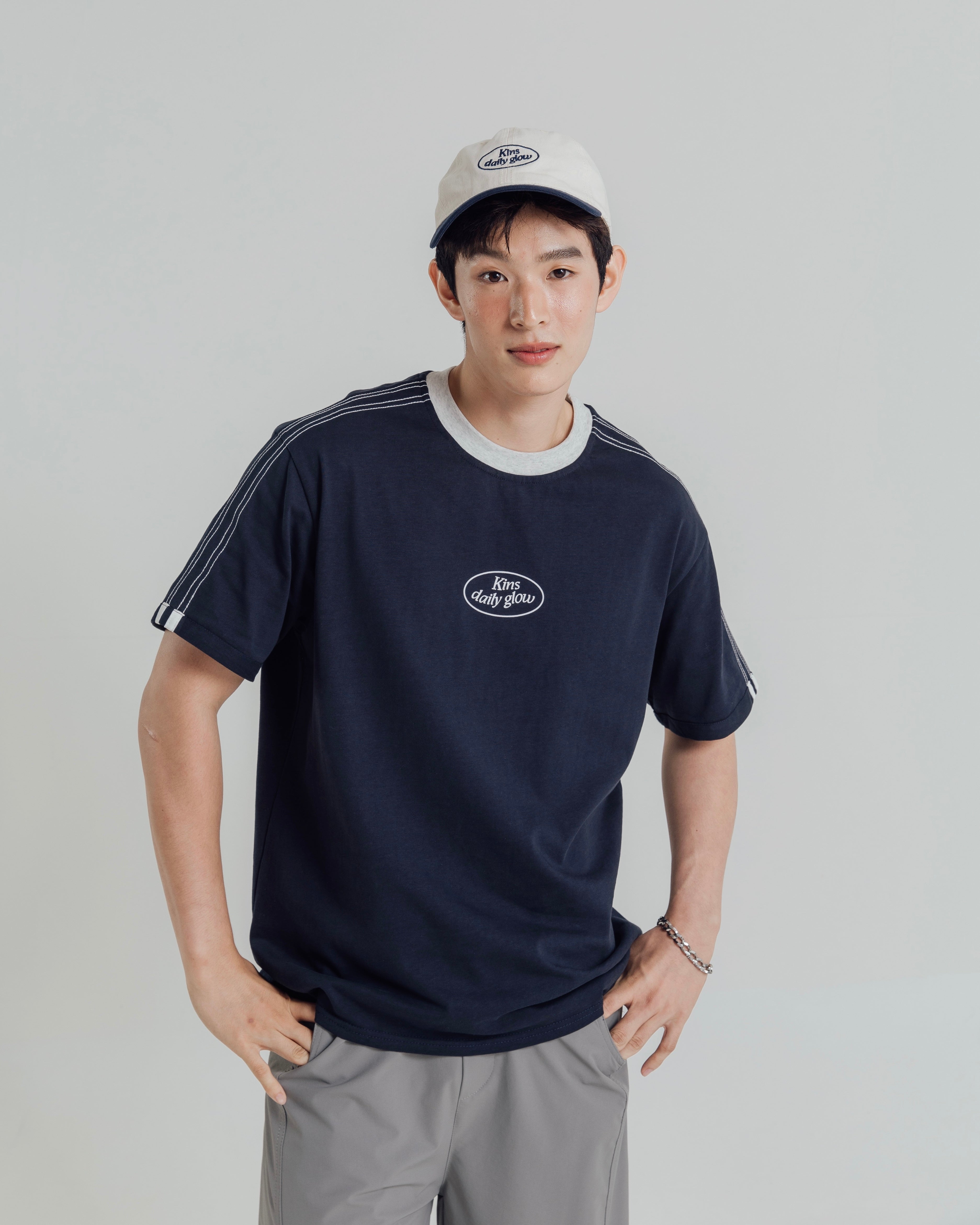 KINS 19 STUDIO |  DAILY GLOW T-SHIRT [TN18]