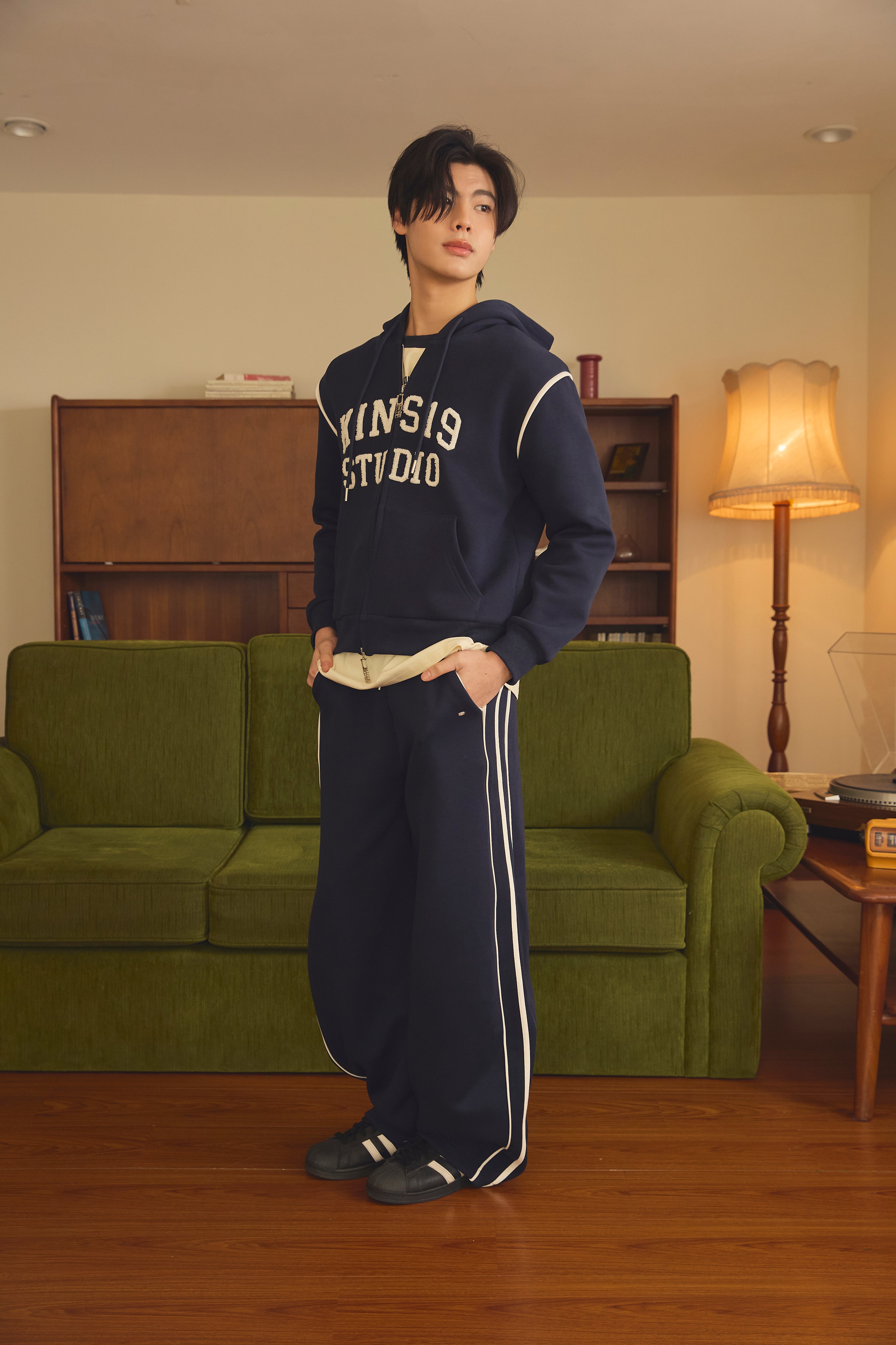 KINS Chenille Hoodie [KN325]