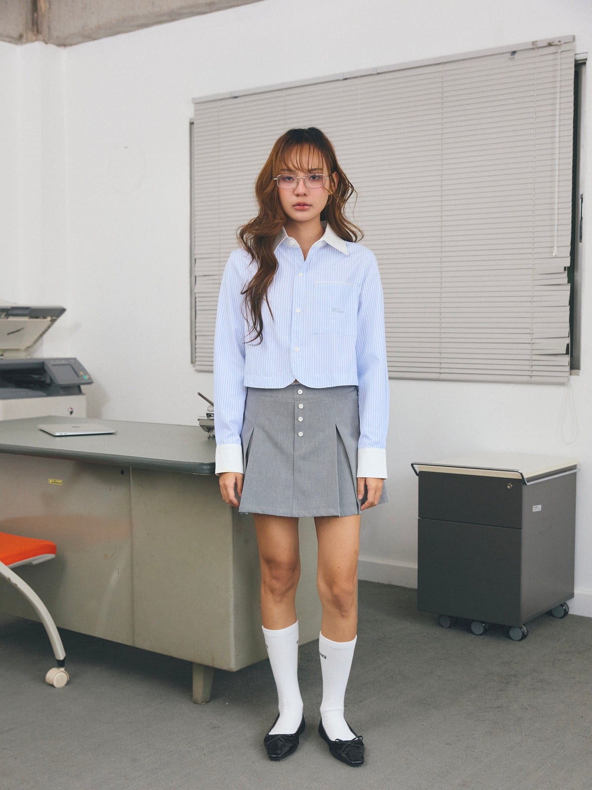KINS 19 STUDIO |  KINS Cropped Stripes Shirt [KN156]