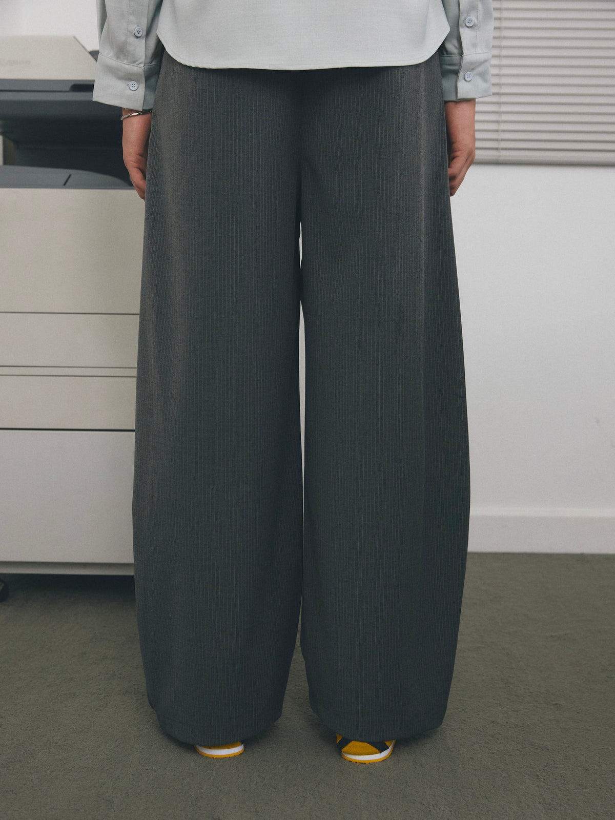 KINS 19 STUDIO |  KINS Pinstripes Loose-Fit Trousers[KN232]