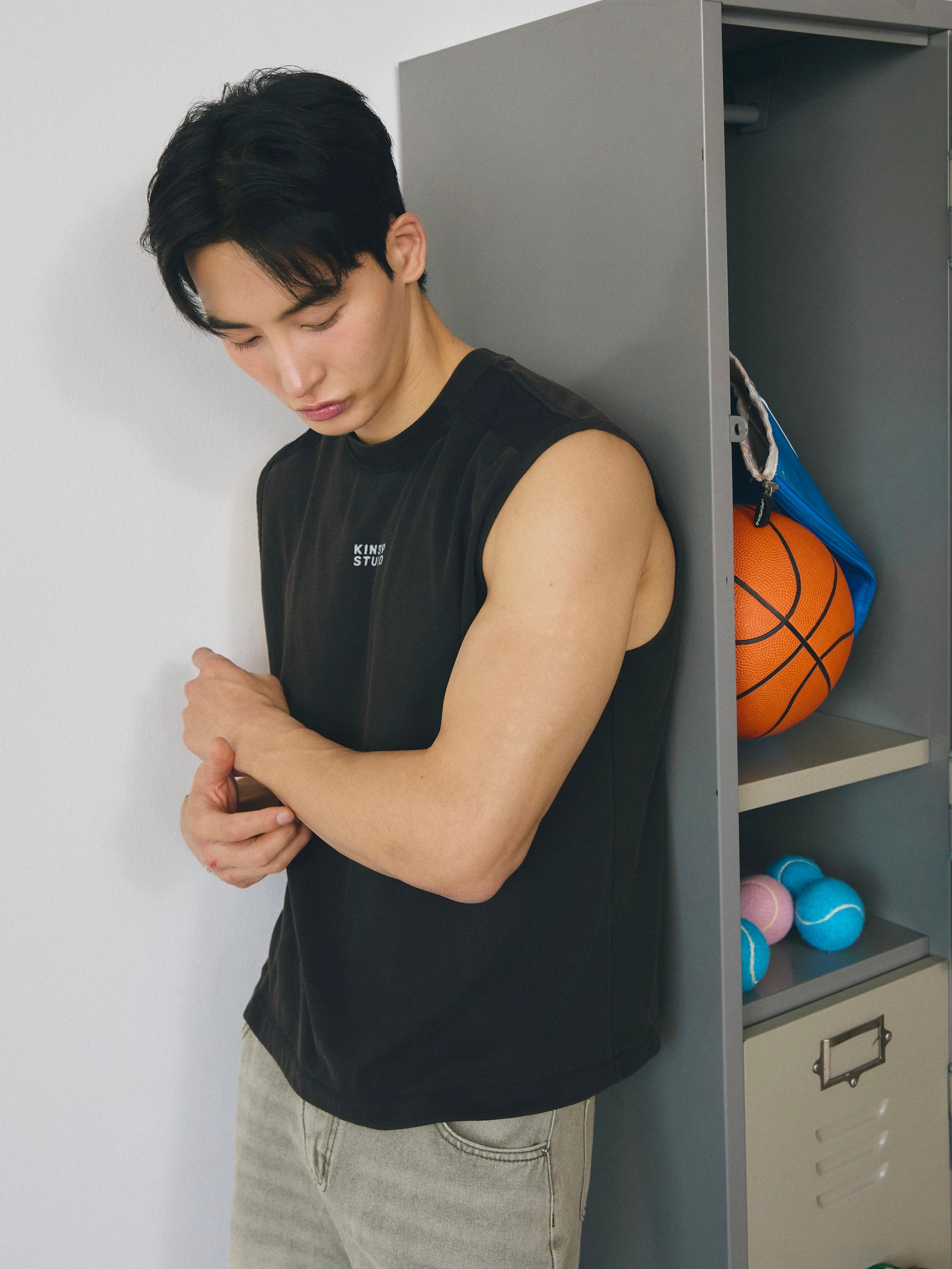 KINS 19 STUDIO |  KINS Motion sleeveless Tee [TN25]