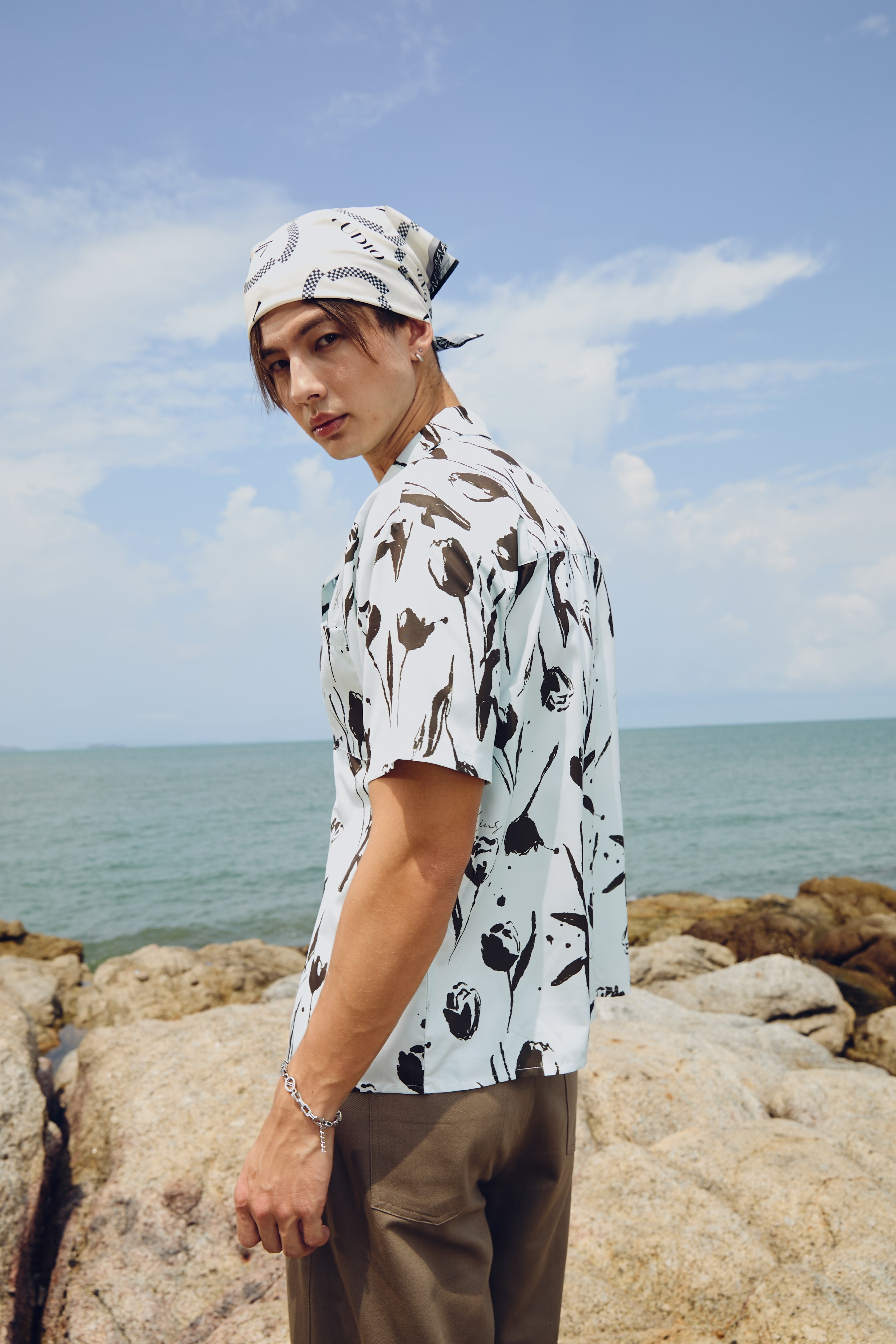 KINS Bloom Resort Shirt [HW36]