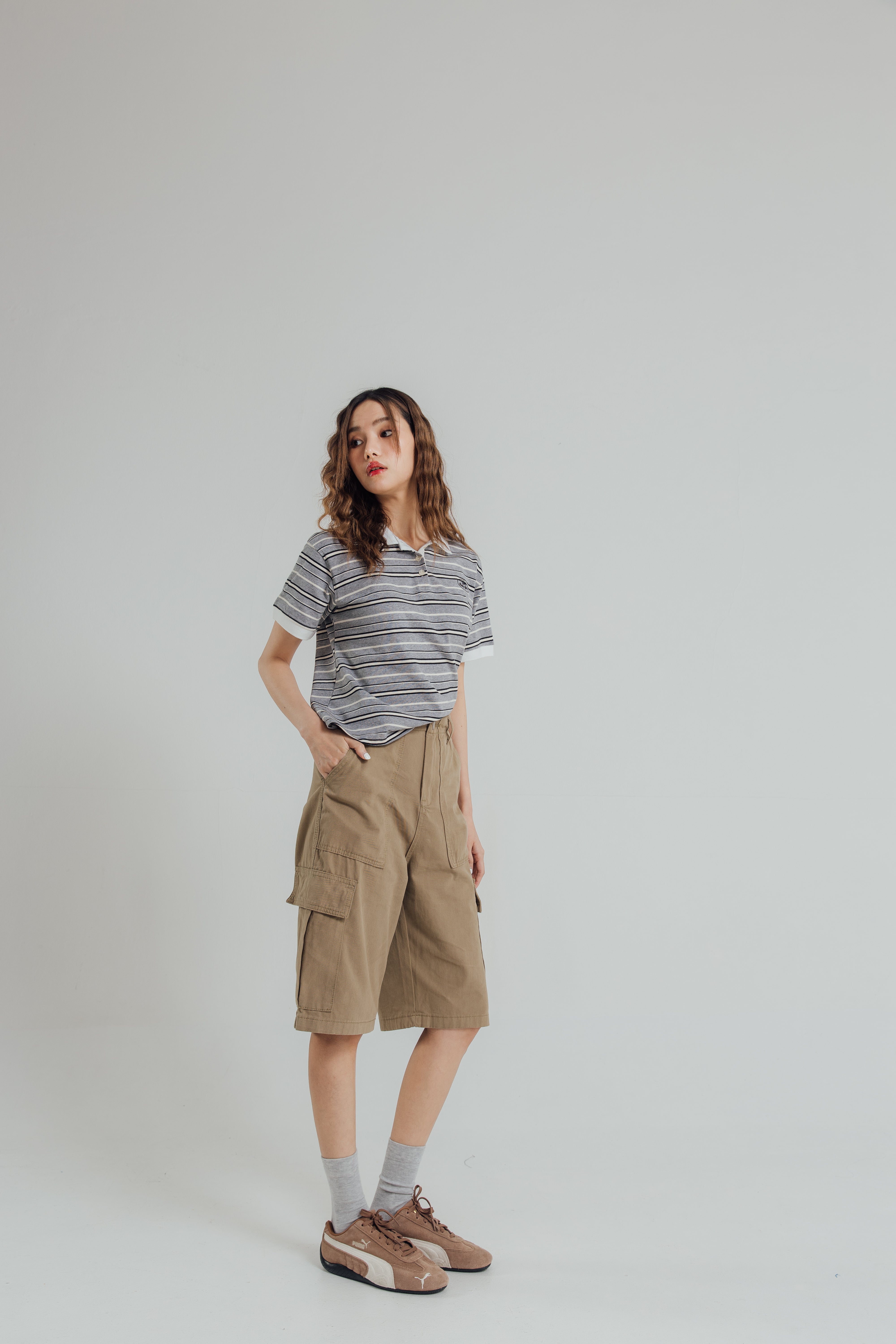 KINS 19 STUDIO |  GLOWSTEP OVER-KNEE SHORTS [F116]